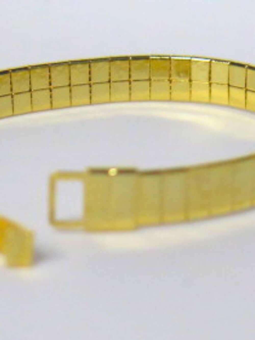 Vintage Style Gold Tone Wide Flat Link Bracelet Sleek Classic Estate Jewelry